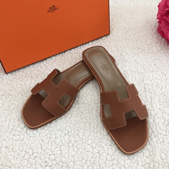 Hermes Shoes - ❌SOLD❌🌹 Hermes Oran Sandals Size 38.5